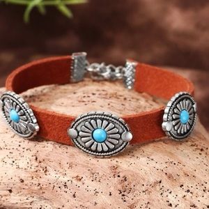 NEW Silver Turquoise Faux Suede Fashion Bracelet One Size